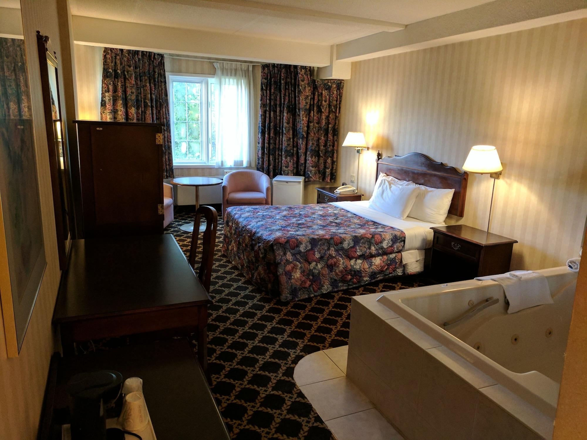 Travelodge By Wyndham Niagara Falls Lundys Lane Екстериор снимка
