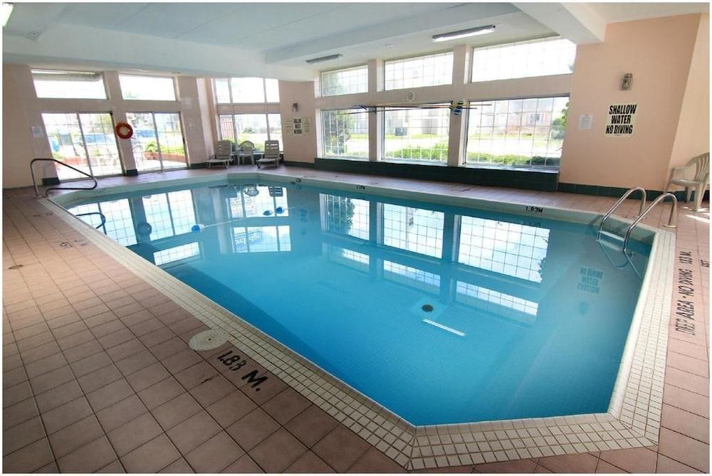 Travelodge By Wyndham Niagara Falls Lundys Lane Екстериор снимка
