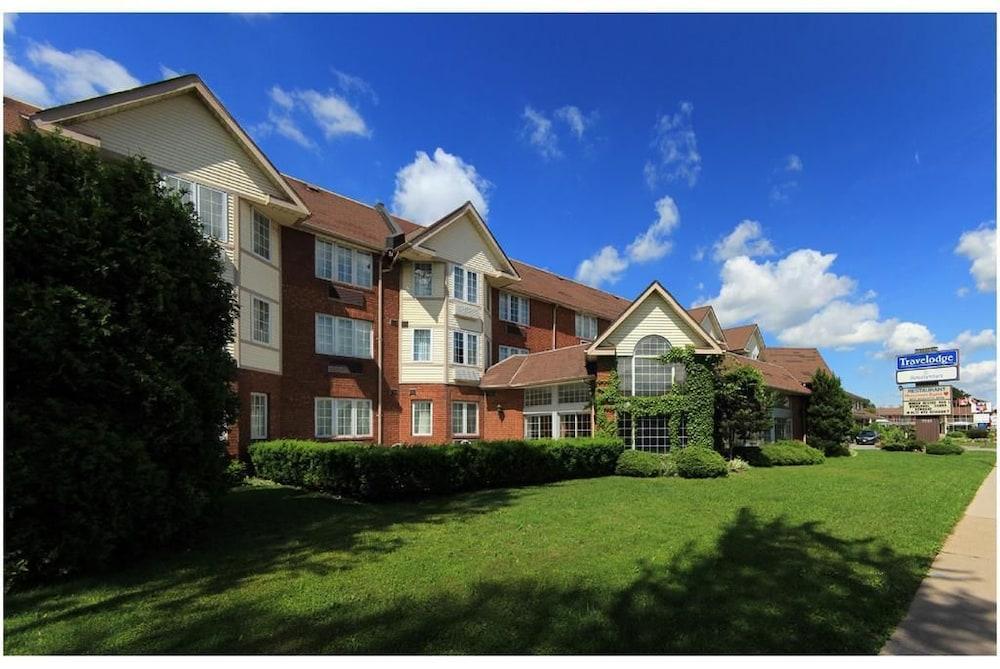 Travelodge By Wyndham Niagara Falls Lundys Lane Екстериор снимка