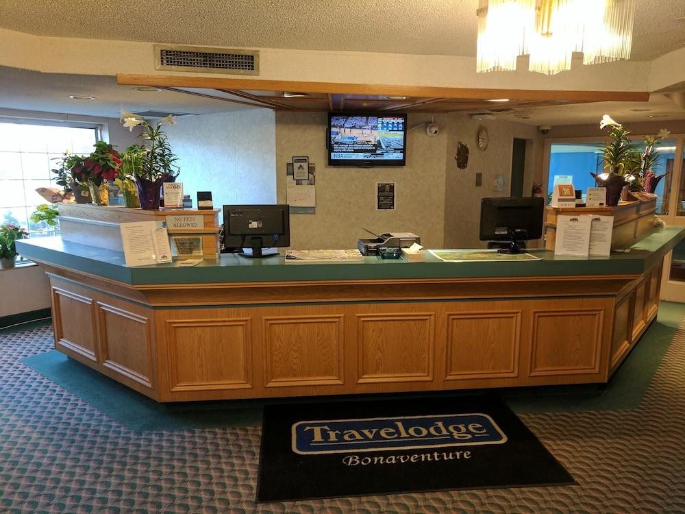 Travelodge By Wyndham Niagara Falls Lundys Lane Екстериор снимка
