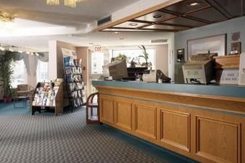 Travelodge By Wyndham Niagara Falls Lundys Lane Интериор снимка